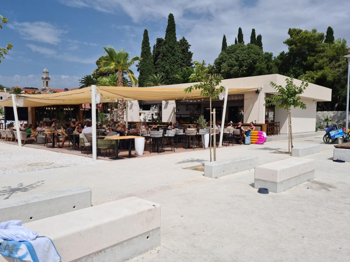 Apartmani Ivana Kaštela Exterior foto